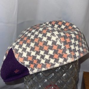 Kangol Houndstooth Print Geez Large Hat.